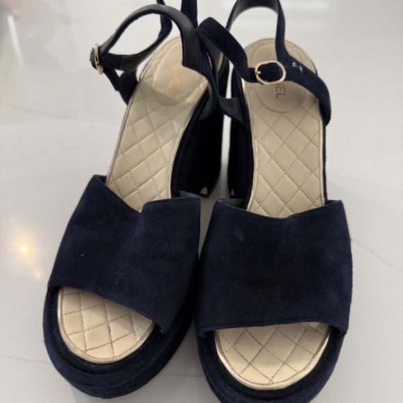 CHANEL Blue Suede Platform Wedge CC Sandals - Picture 3 of 13